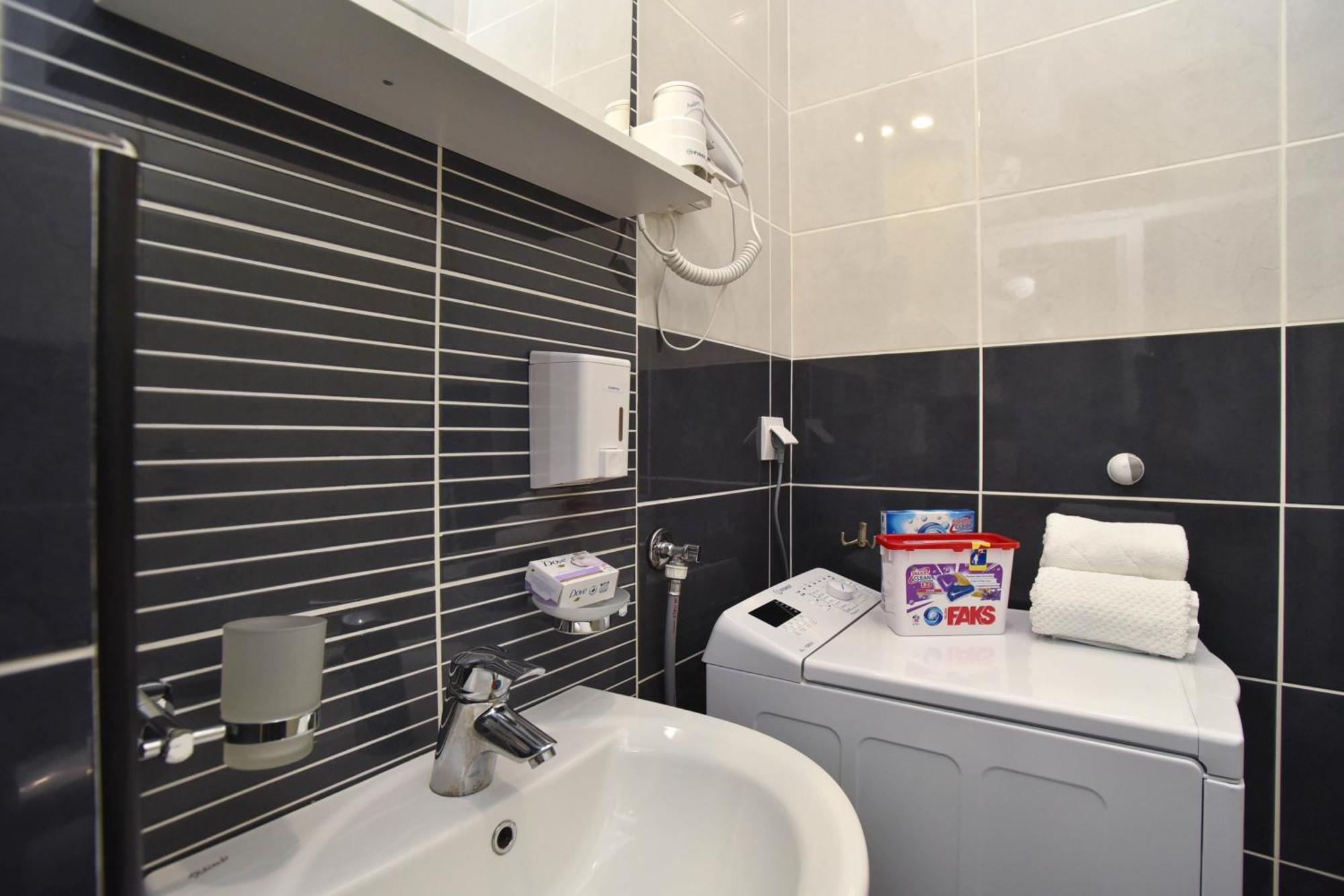 Apartment Golden Lavender Budva Exterior foto