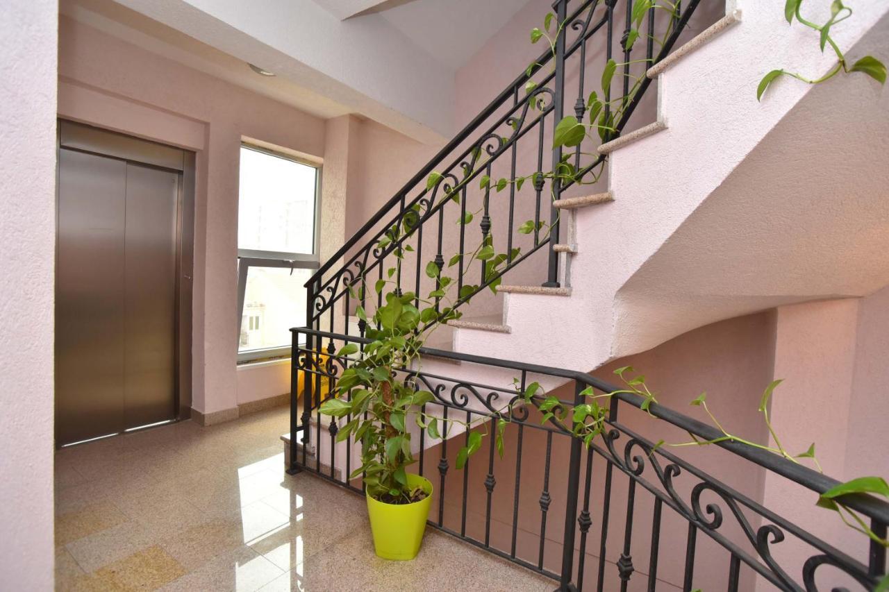Apartment Golden Lavender Budva Exterior foto